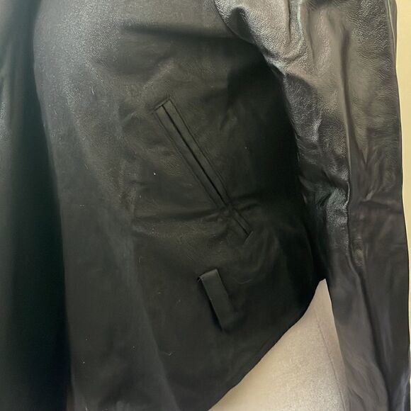 Parker Leather Sleeve & Cloth Torso Crop Jacket - Picture 3 of 8